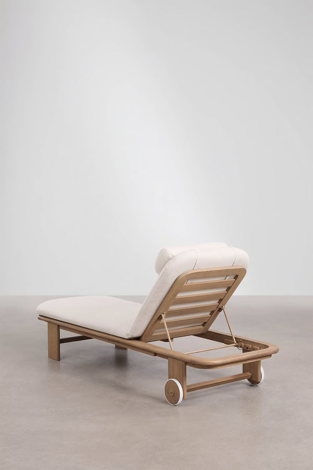 Premium Adjustable Wooden Sun Lounger – Absolute Comfort with Cushion Included